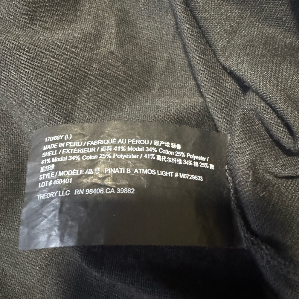Theory Scoop Neck Basic Black Tee Size Large - Picture 8 of 8